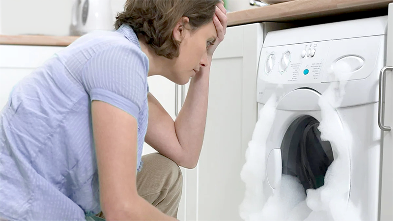 تخلیه شدن آب ماشین لباسشویی
